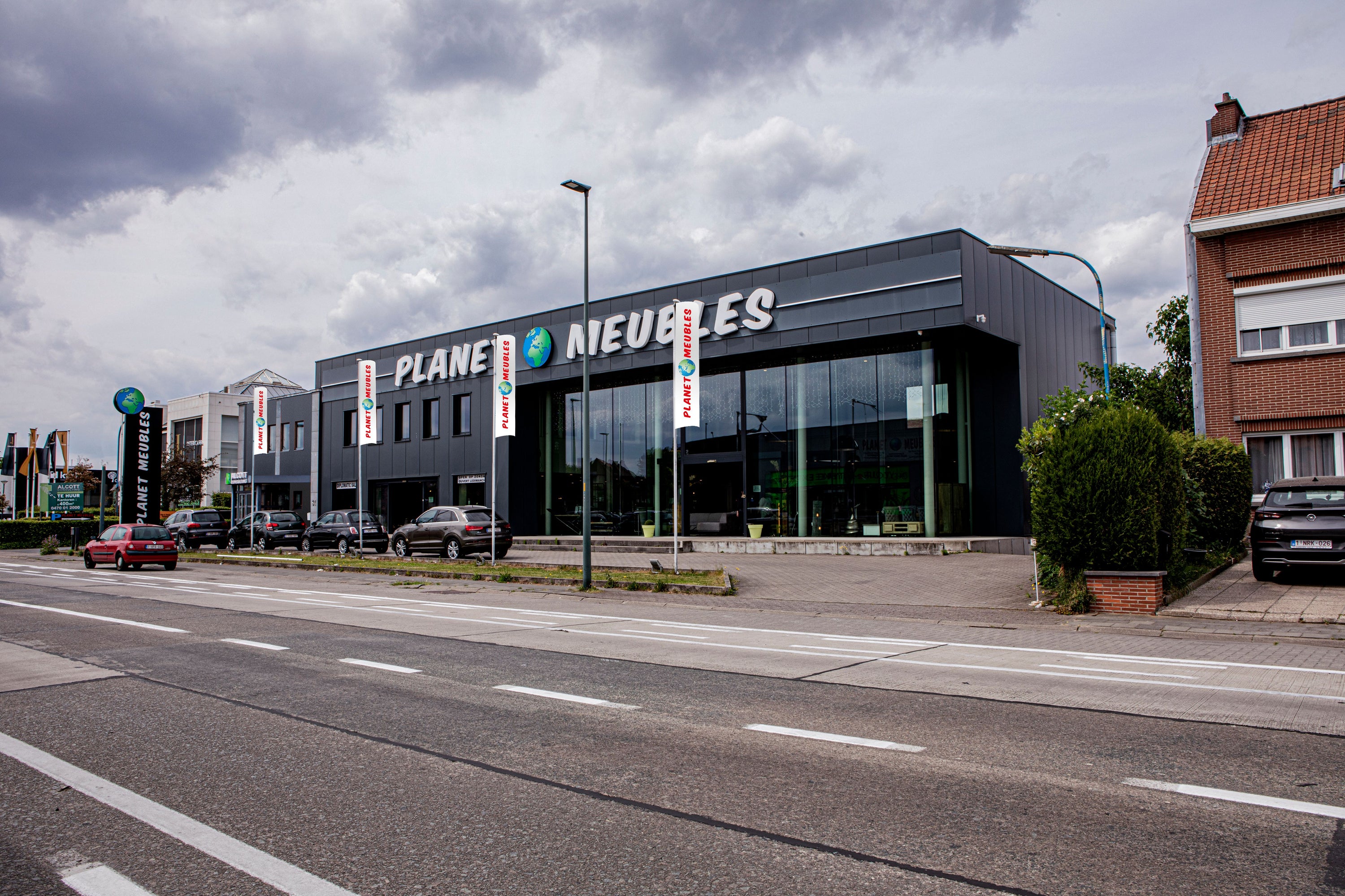 Contact — Planet meubles
